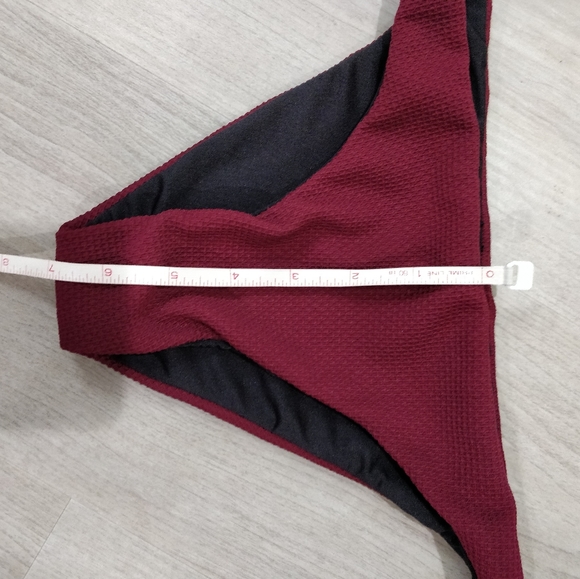 SKYE & Staghorn x Revolve bikini bottom beet red - Picture 11 of 16